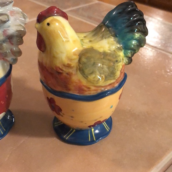 CHICKEN SALT & PEPPER SHAKERS - Picture 4 of 8